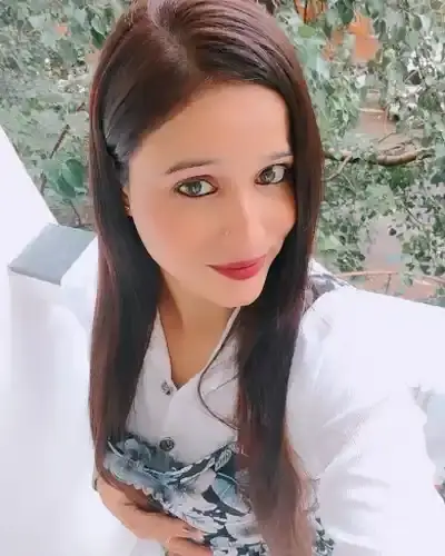 Call Girls in Gomti Nagar